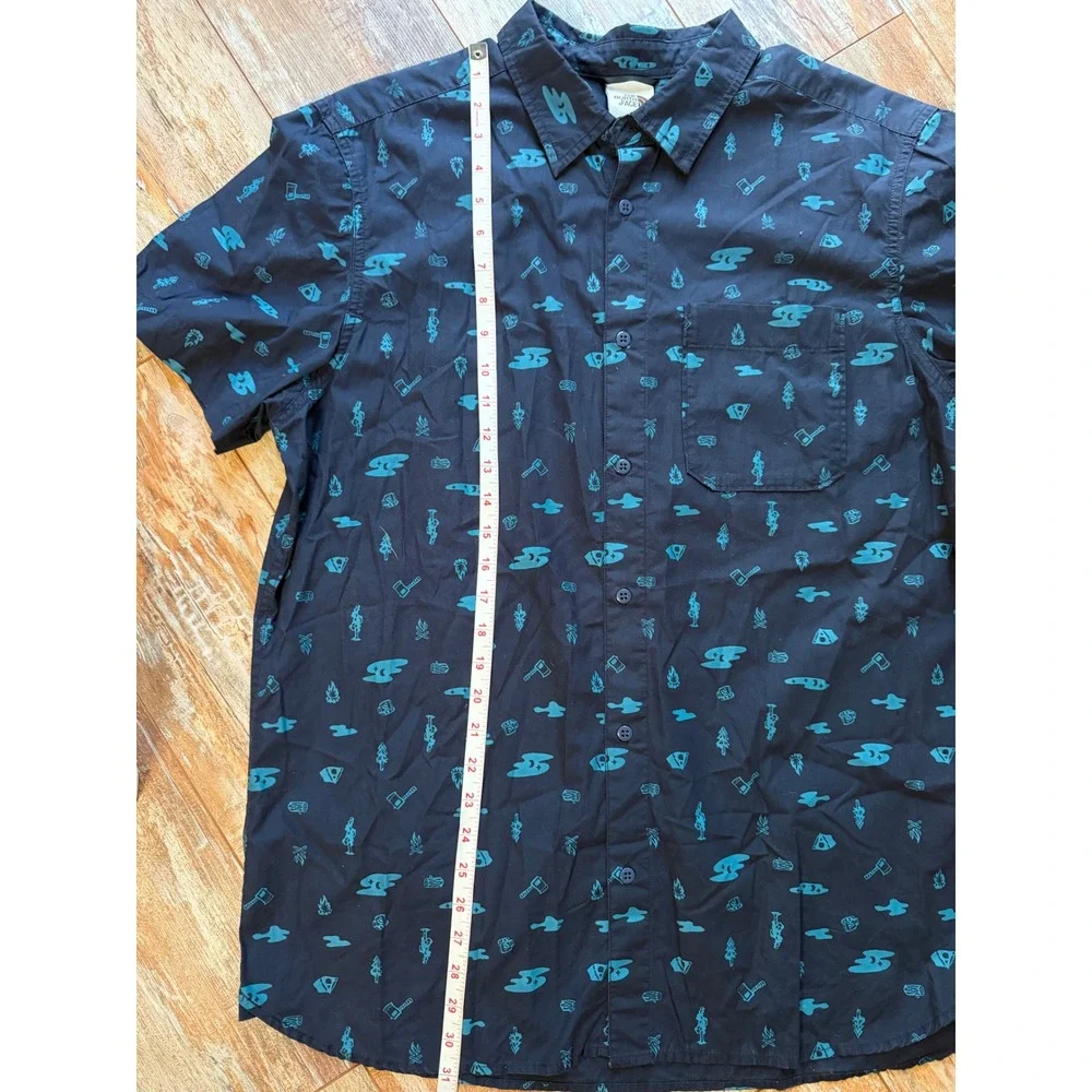 The North Face Men's XL Camping Print Shirt Blue Short Sleeve Button Up Gorpcore